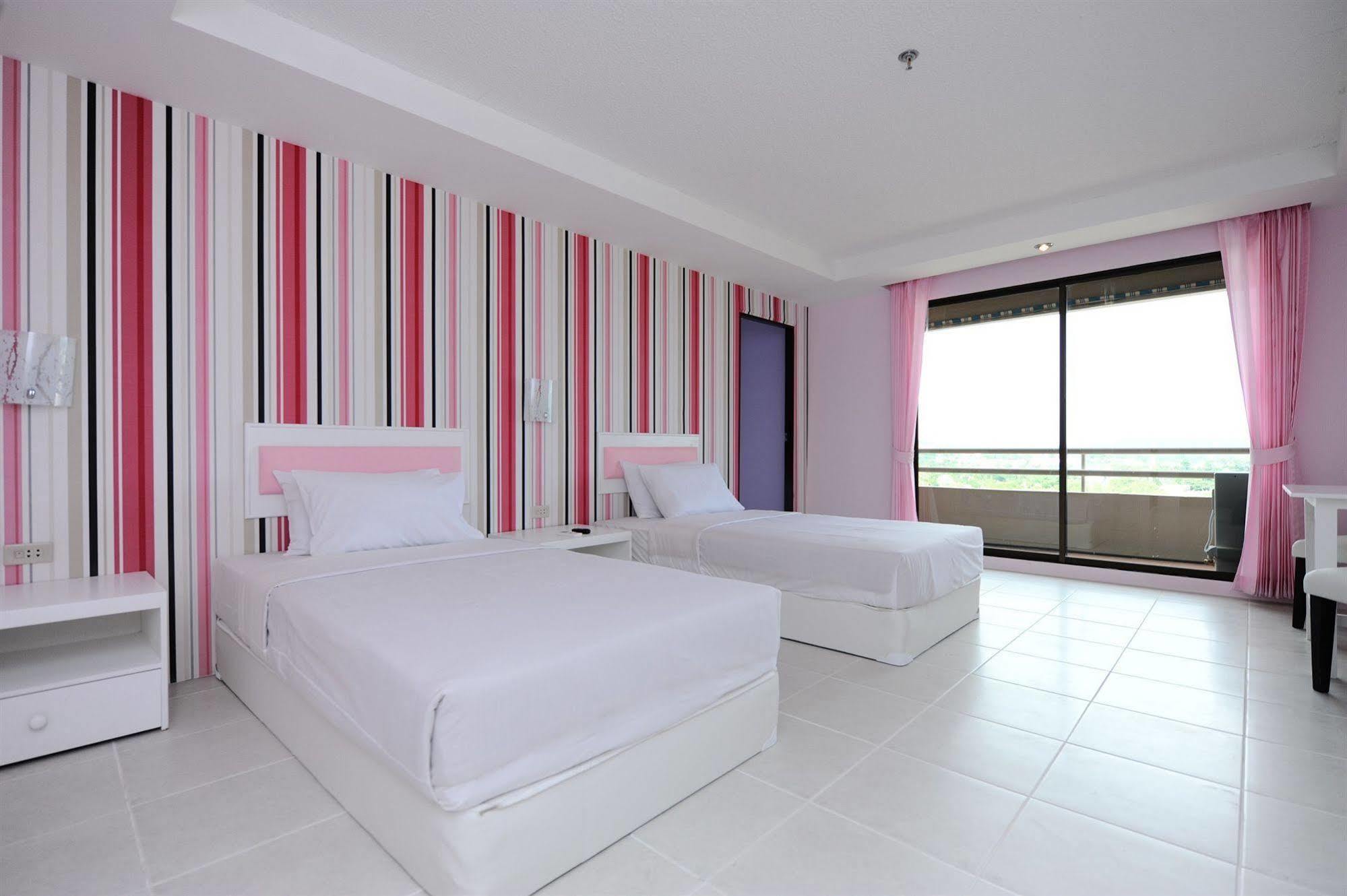 Angket Hip Residence Pattaya Εξωτερικό φωτογραφία